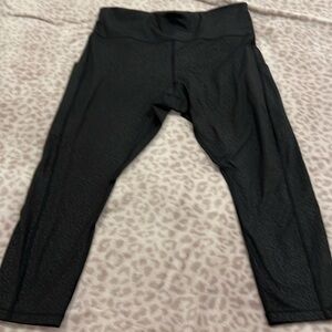 Athleta Ultimate Salutation Stash Pocket Embossed Tight Legging 2X